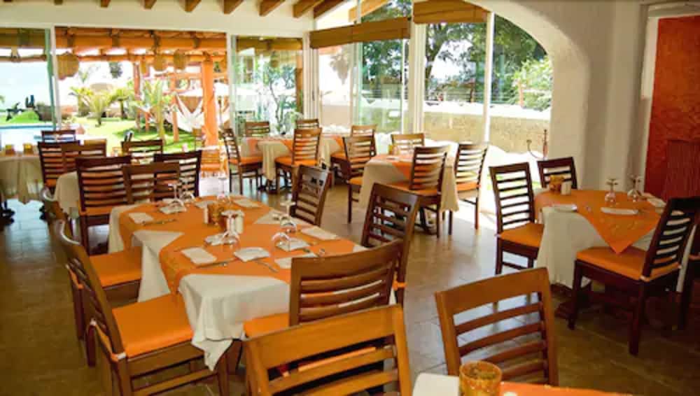 EL CHANTE SPA HOTEL 37/50
