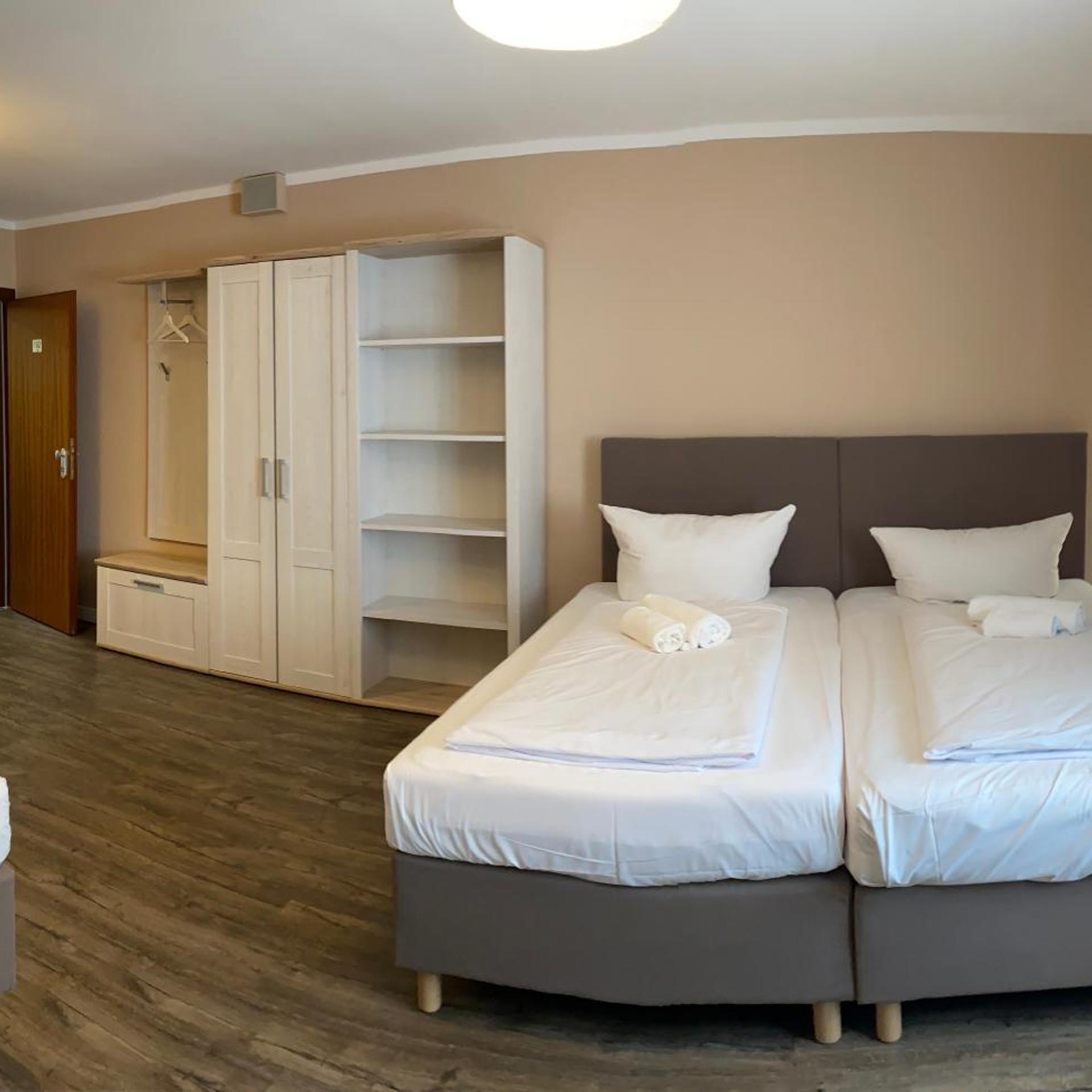 CITY HOTEL FRANKFURT 16/42