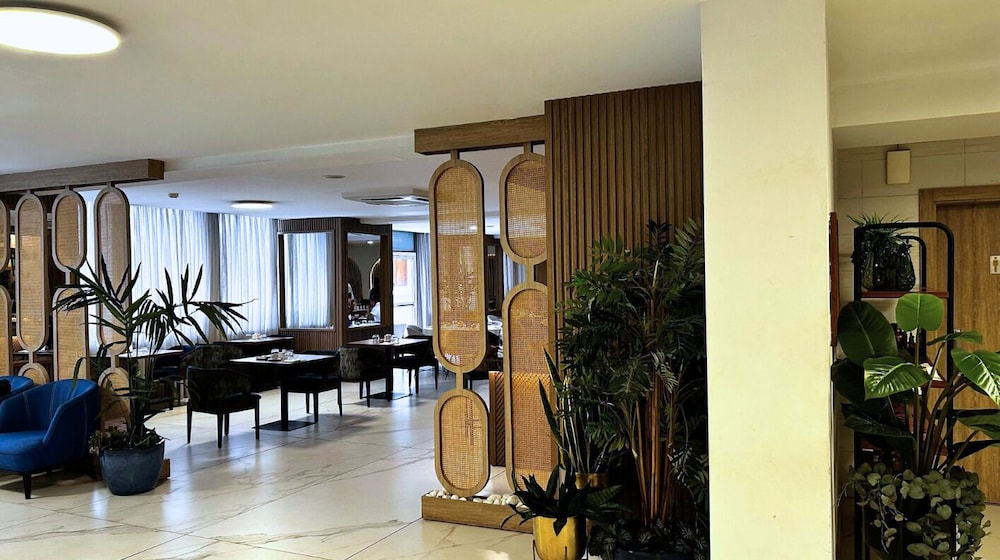 Hotel Ivotel Abidjan 27/45