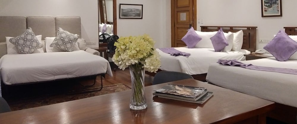 Safari Lodge Baguio By Log Cabin Hotel 14/76