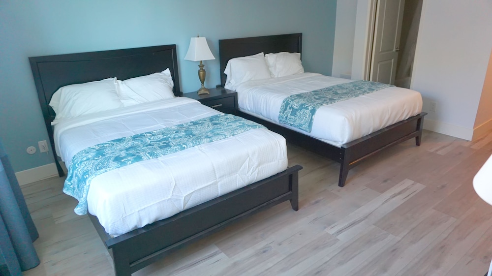 Hometel Suites 46/72
