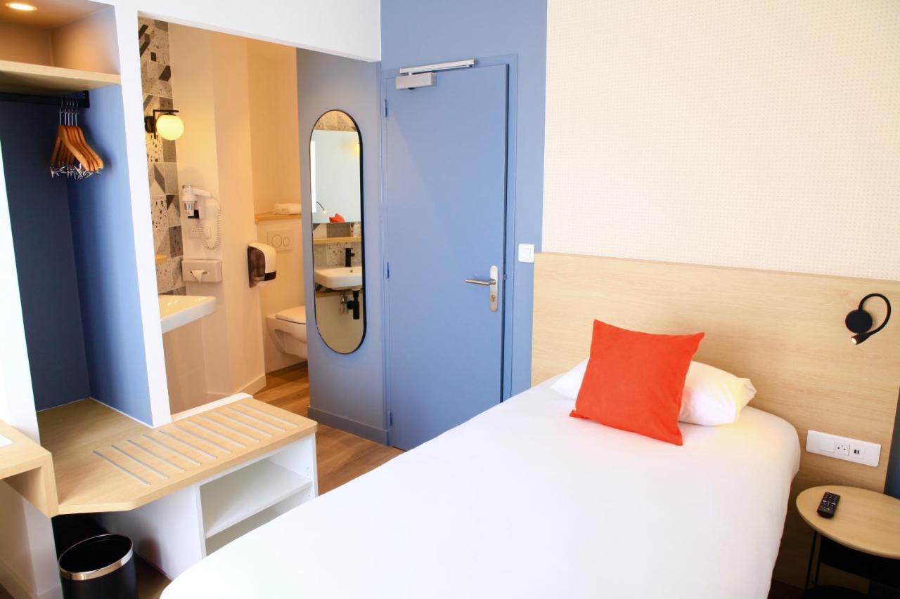 HOTEL MARGUERITE D'ANJOU 8/19