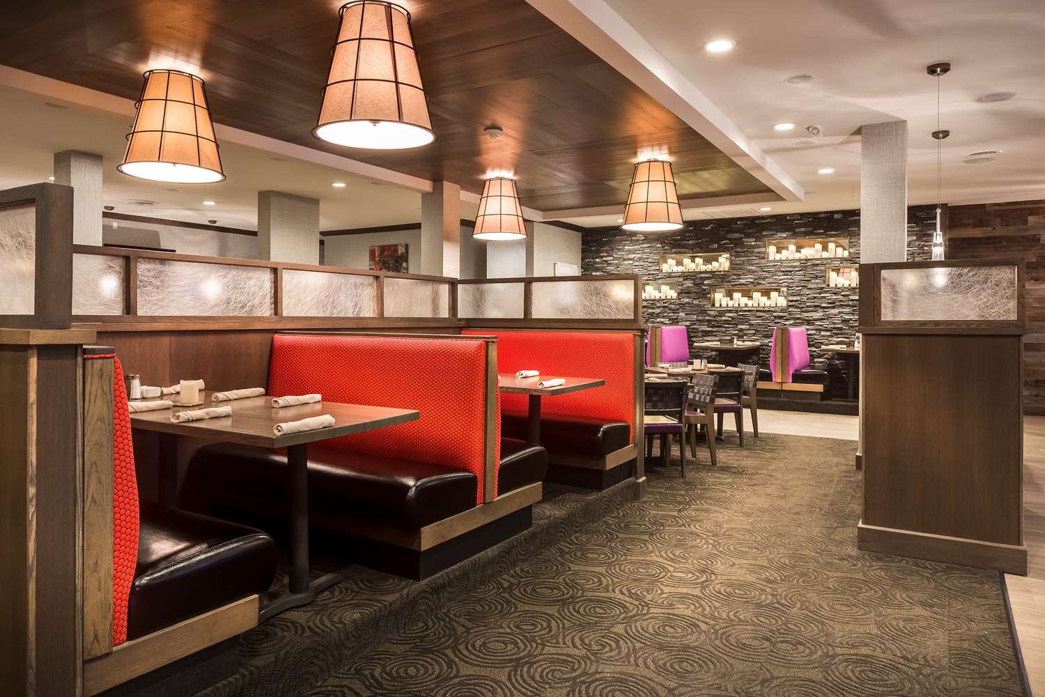Hampton Inn Iowa City/Coralville 31/54
