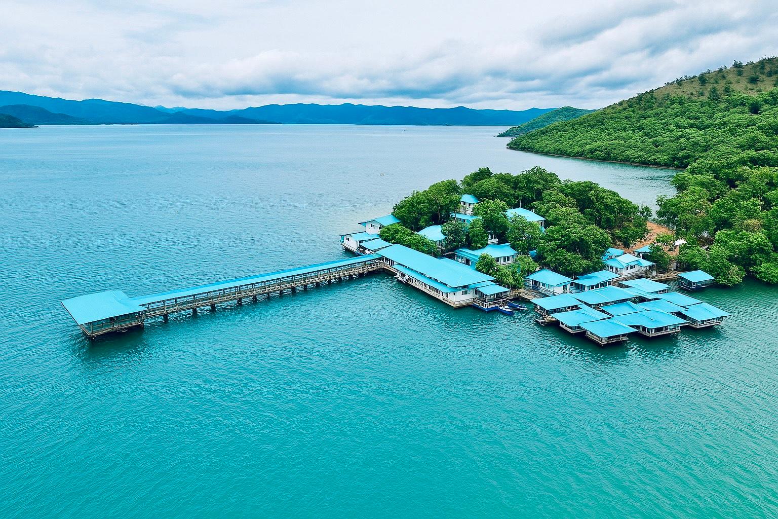 Deluxe, Coron Underwater Garden Resort 2/2