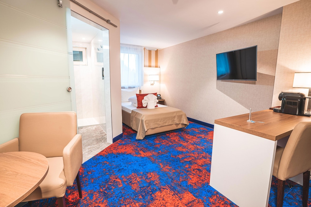 My Home Hotel 35/65