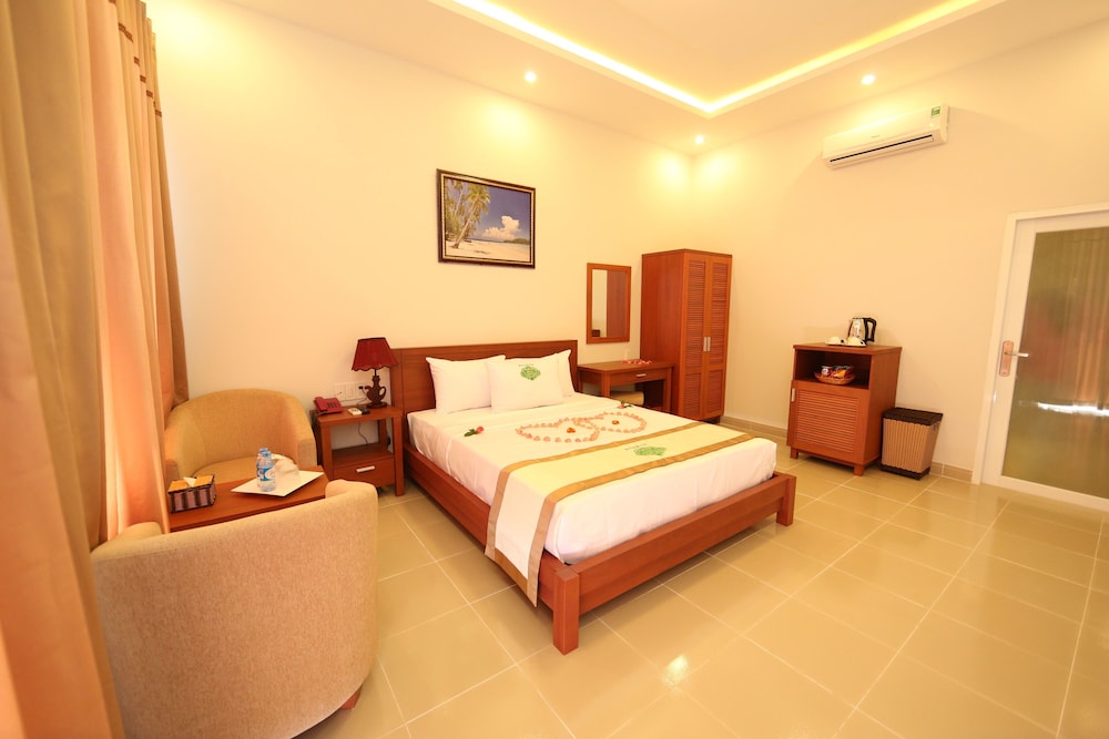 Saigon Emerald Resort 27/72