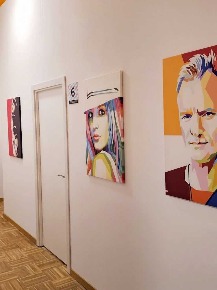 Arc House Pop Art 13/26