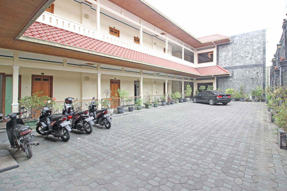 Reddoorz Near Xt Square Yogyakarta 4/36