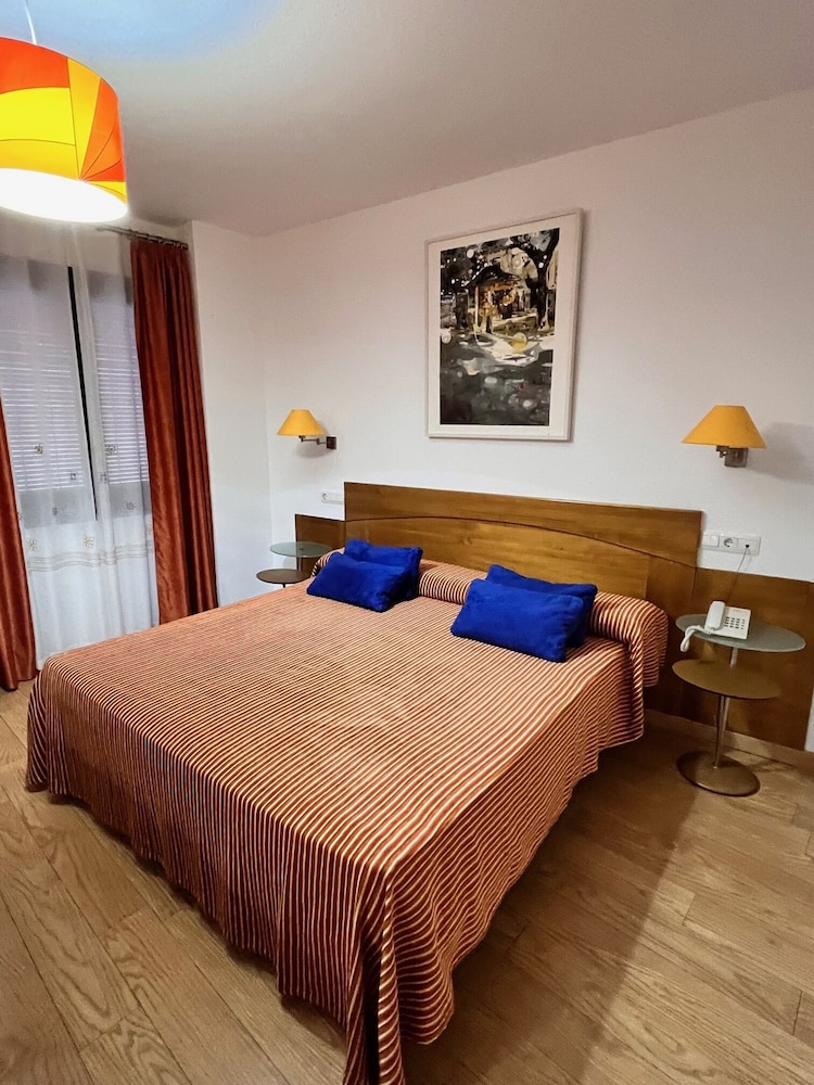 Room at Hotel Las Tablas, DAIMIEL
