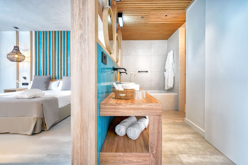 HOVIMA Suites Costa Adeje 15/64