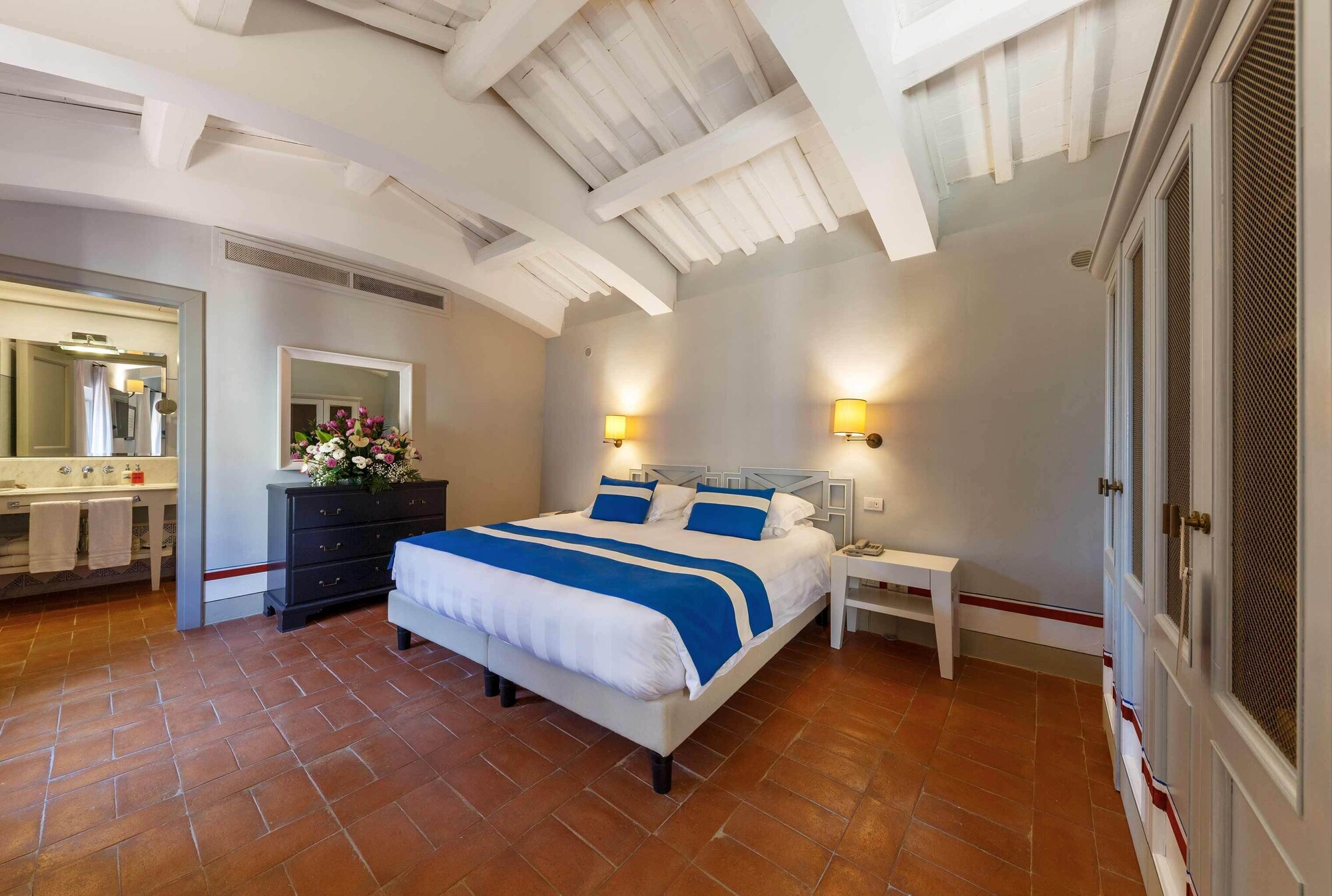 3 Bedrooms, Grand, 2 Double Beds