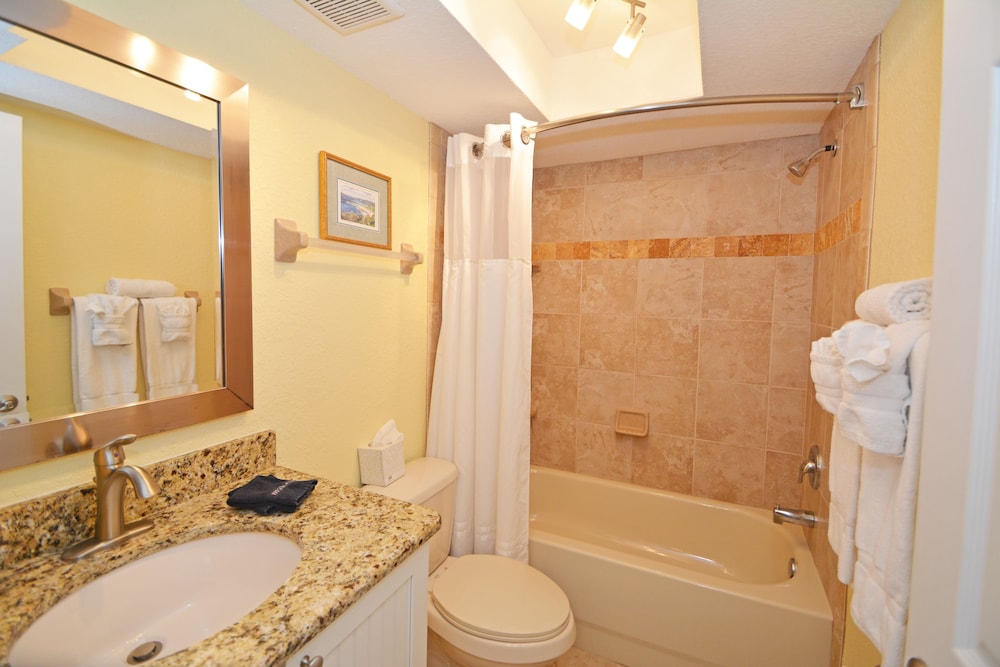 Westwinds Waterfront Resort 9/34