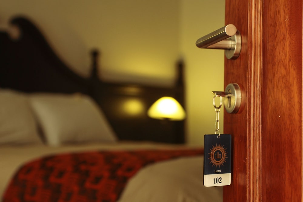 ILLA HOTEL 47/74