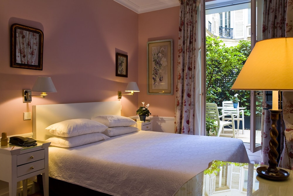 Hotel Le Saint Gregoire 12/55