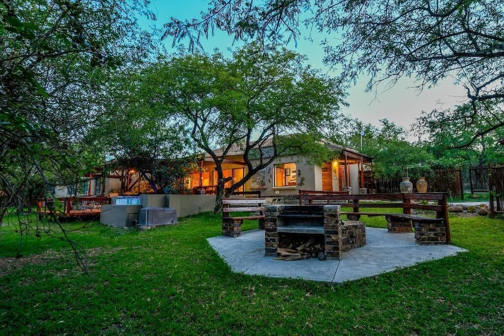 Turaco Lodge 35/47