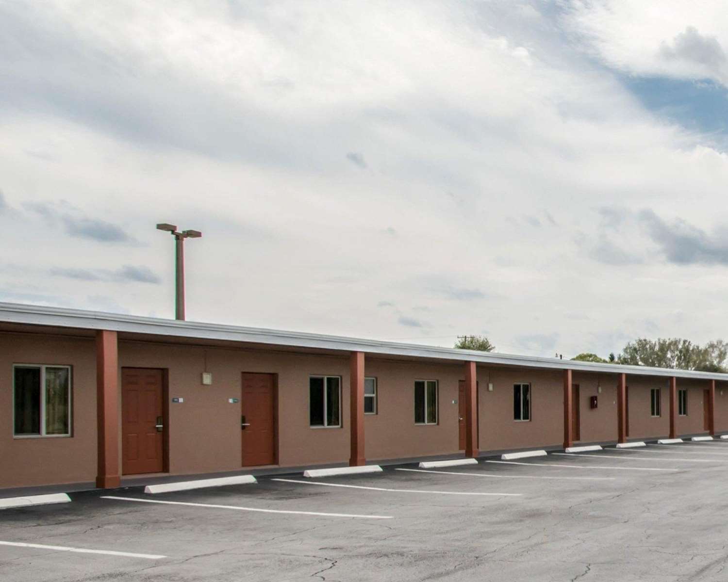 Rodeway Inn Fort Pierce US Highway 1 FL 2/5