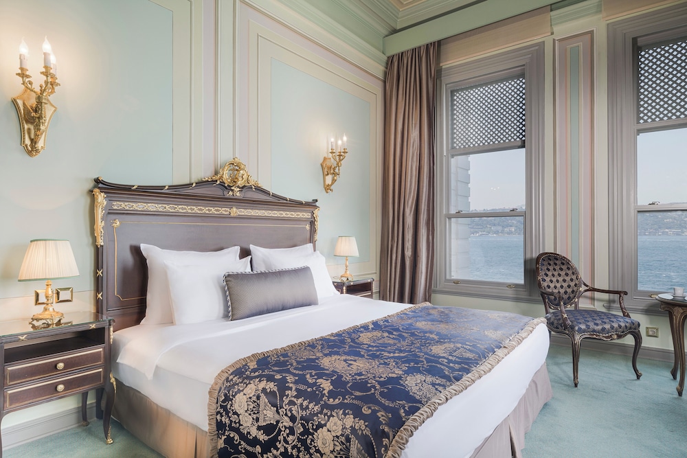 غرفة ديلوكس بسرير كينج بإطلالة على البحر، Bosphorus Palace Hotel Special Class 2/4