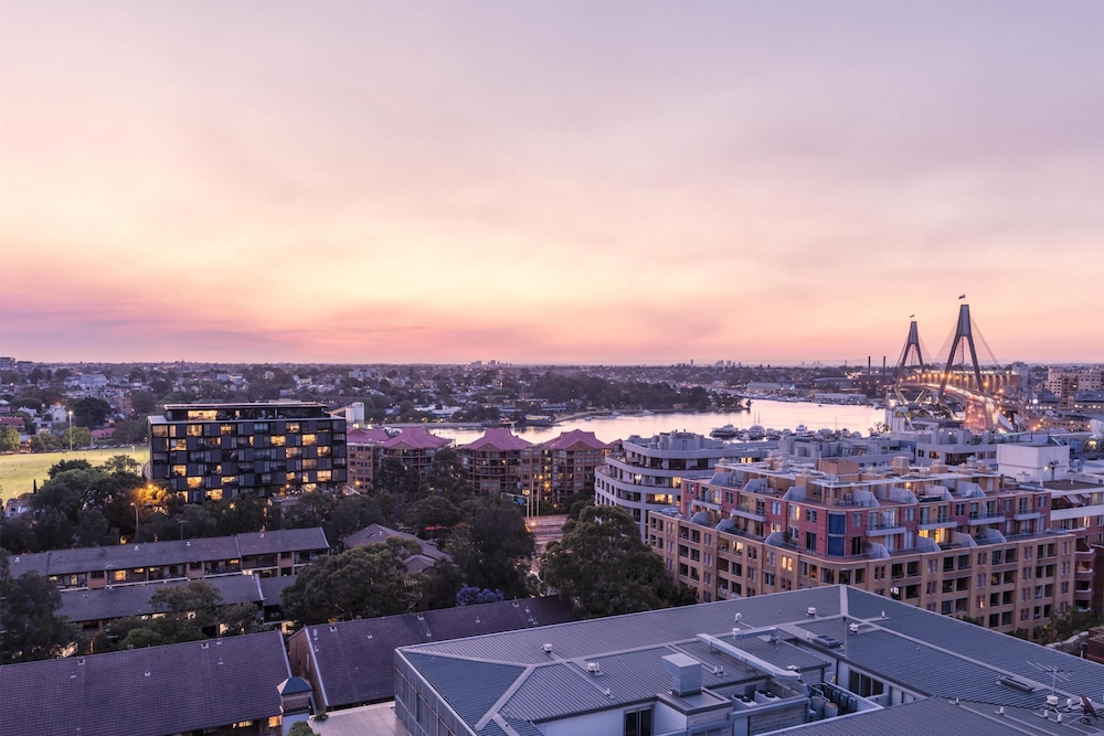 Oaks Sydney Goldsbrough Suites 65/69