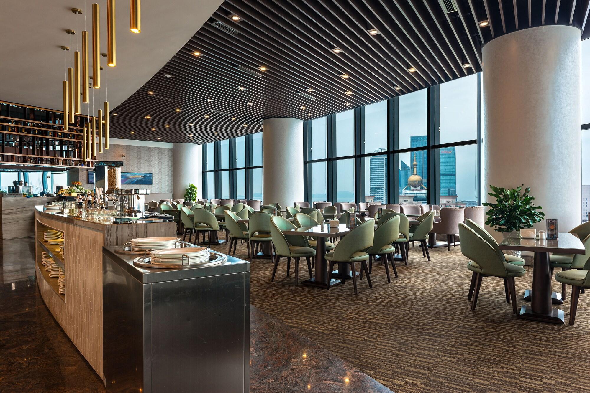 Grand Madison Qingdao Harbour view Central 49/50