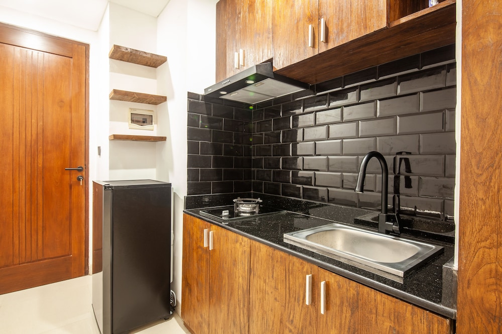 Griya Shanti Suites 36/37