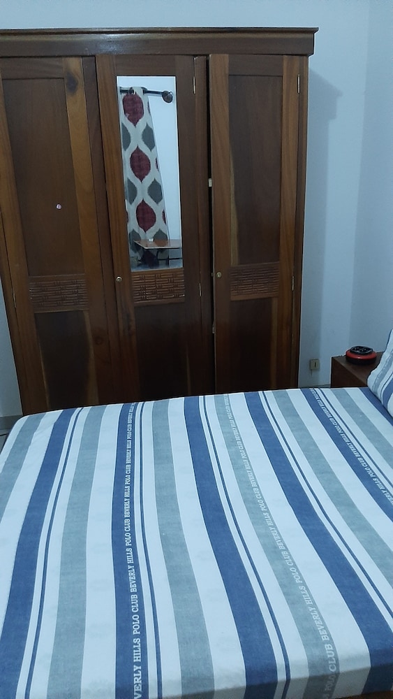 Aziz Residence 10/37