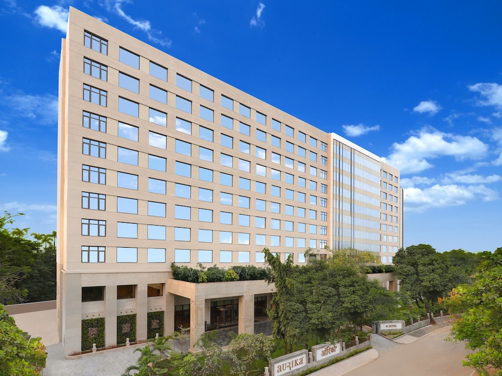 Aurika by Lemon Tree Hotels, Mumbai International Airport 3/50