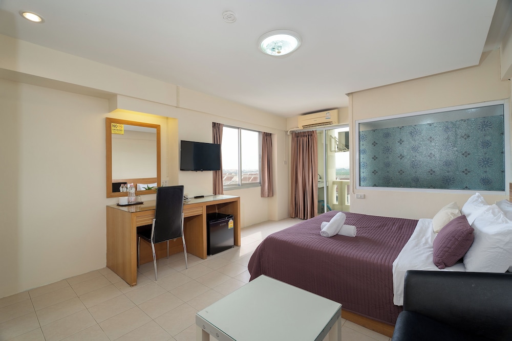 J Residence 21/46