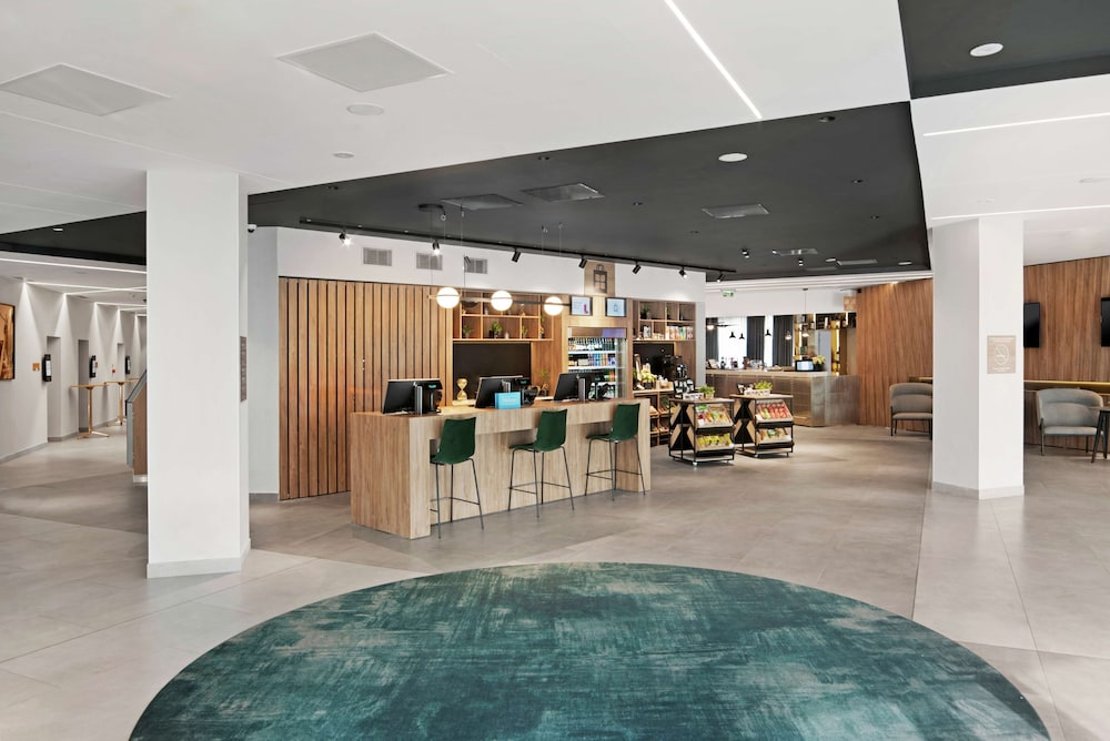 Hilton Garden Inn Bucharest Airport 37/53
