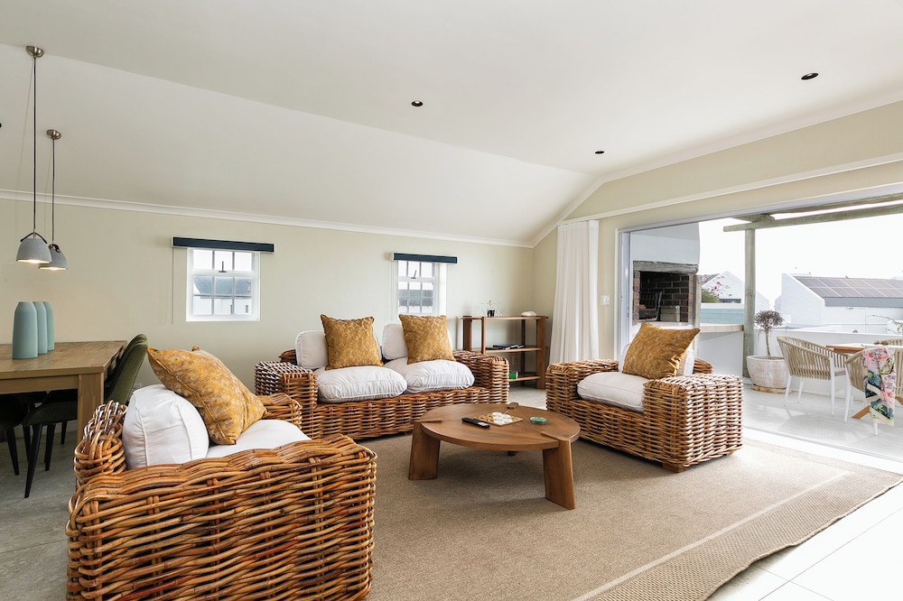 Abalone House &amp; Spa 50/75
