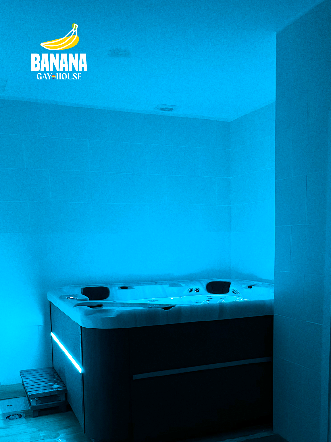 Banana Gay House 7/26