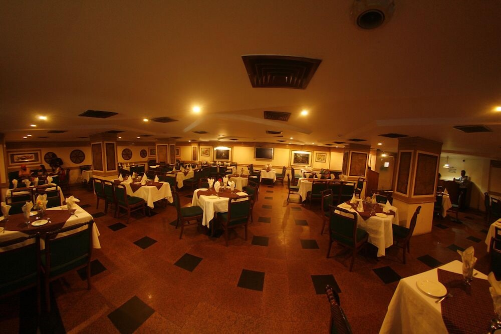 Hotel Dolphin 15/19
