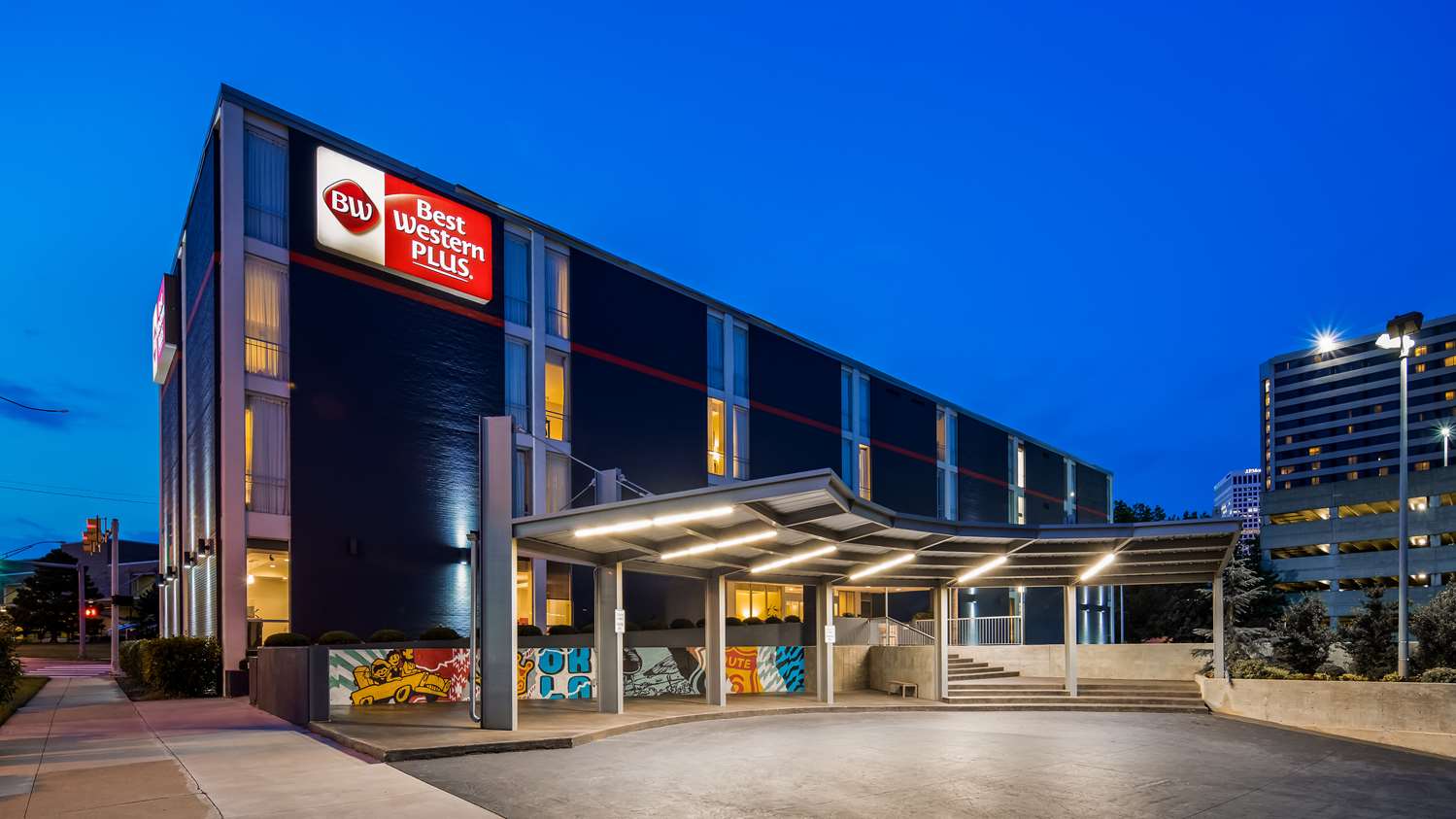 La Quinta Inn and Suites by Wyndham Tulsa Downtown - Route 66 13/14