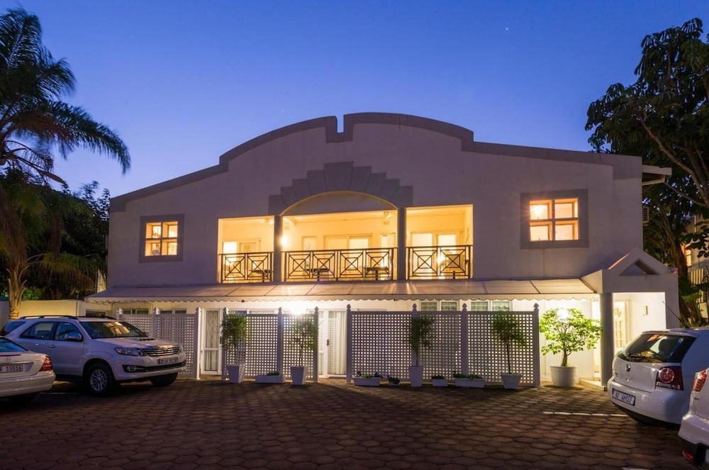 Flamingo Lodge 4/69