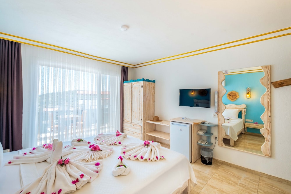 Kas Sun Glare Otel 15/50