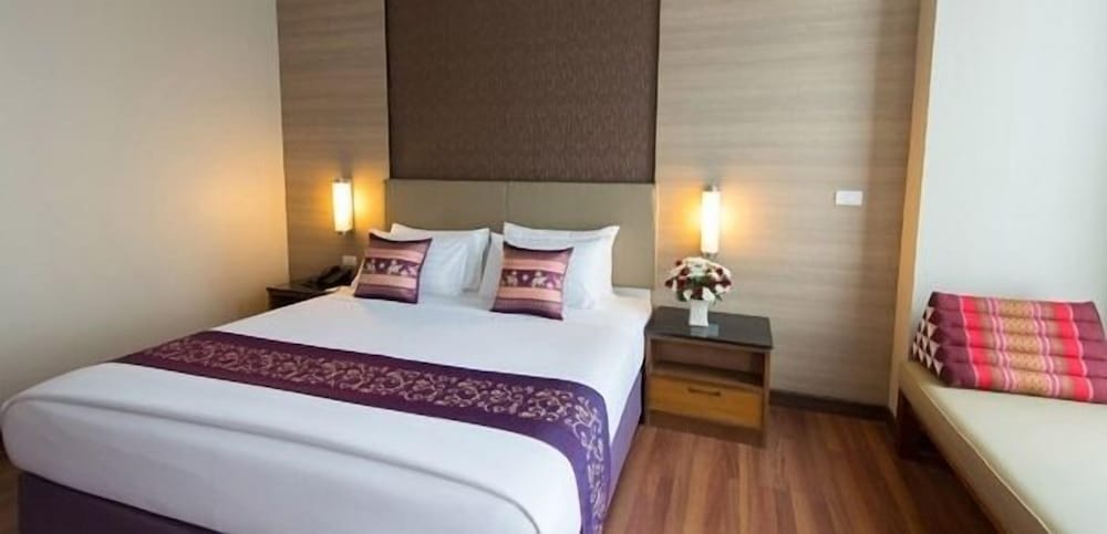 Marsi Hotel 13/28