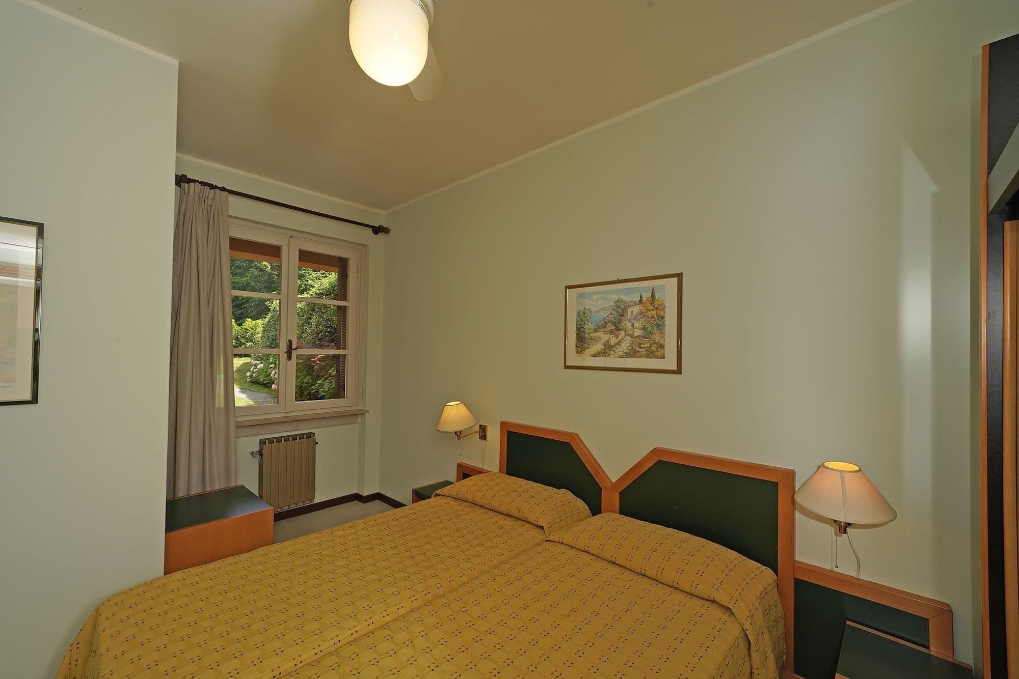 3 BEDROOMS, PLUS, APARTMENT