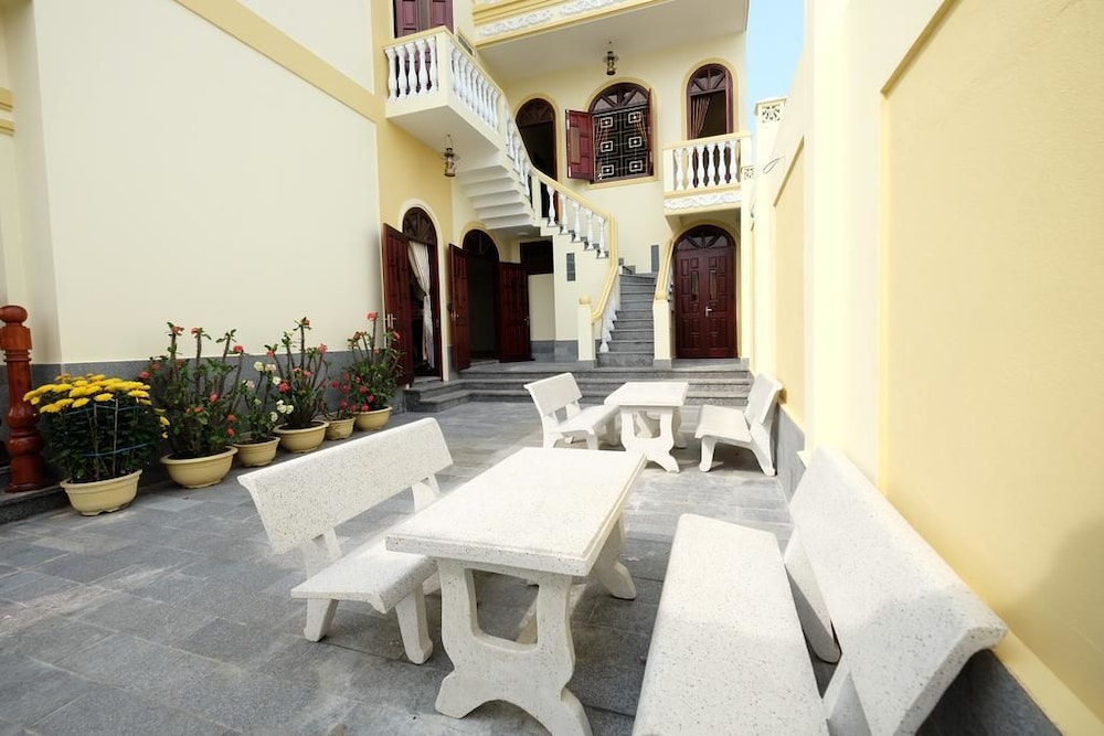 River Park Homestay And Hostel 5/58