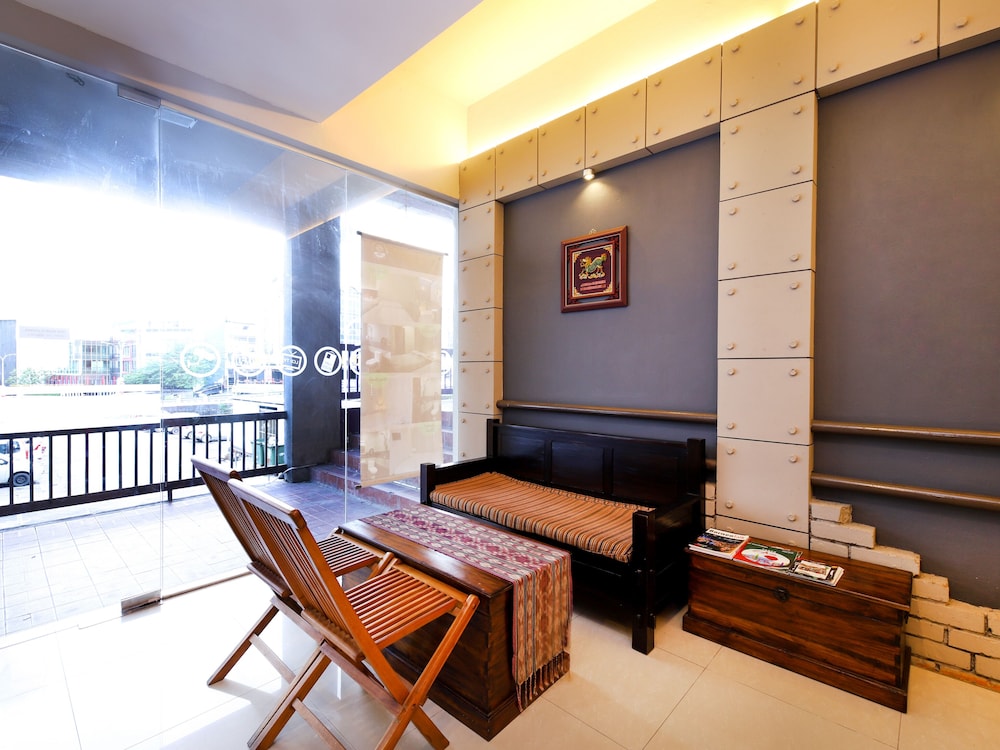 Hotel O Hills Residence 11/16