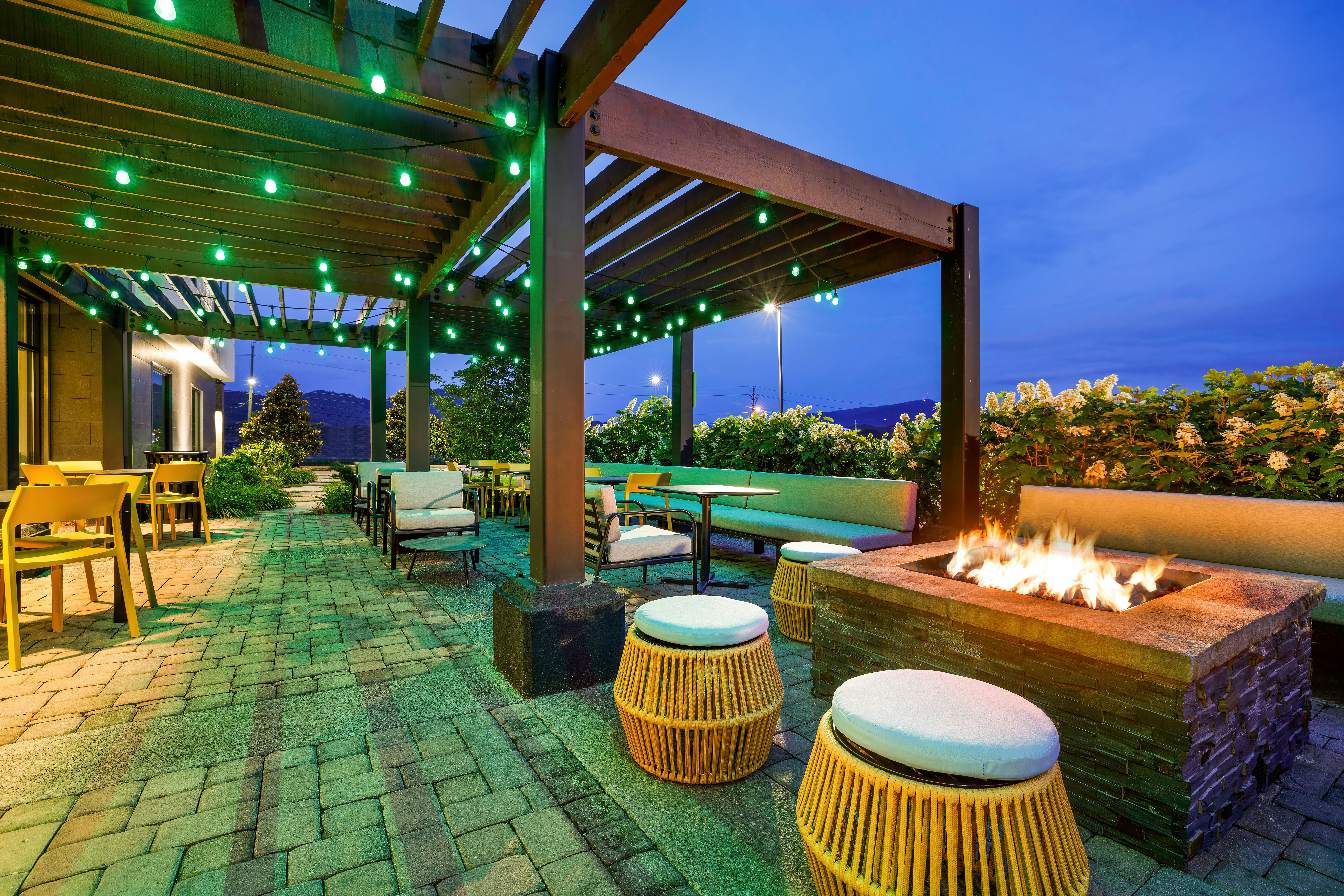 HOME2 SUITES BY HILTON PIGEON FORGE 9/29