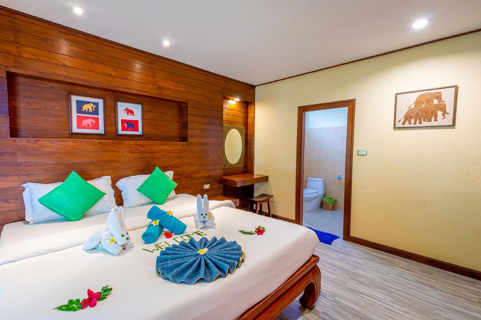 Bungalow, Beach Front