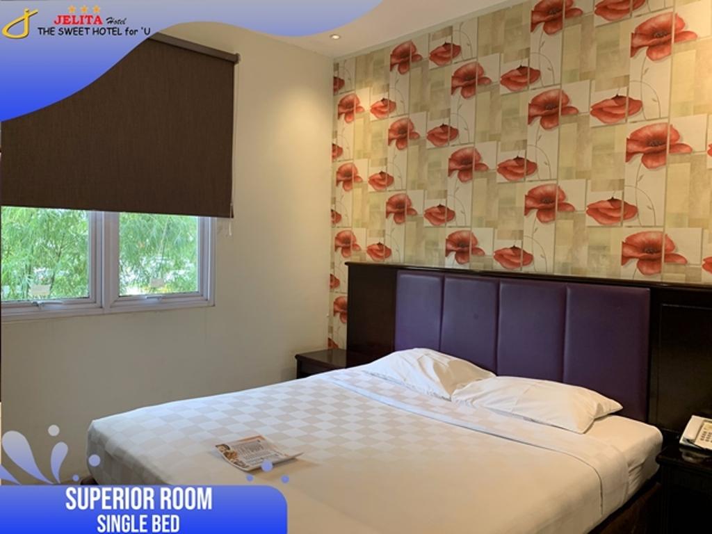 Jelita Hotel 17/42