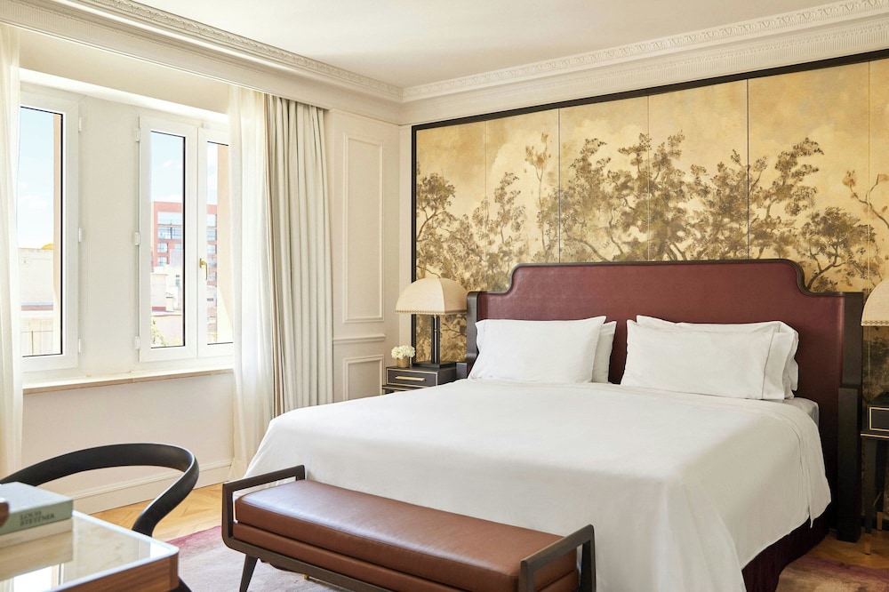 Palace, Suite, King Bed