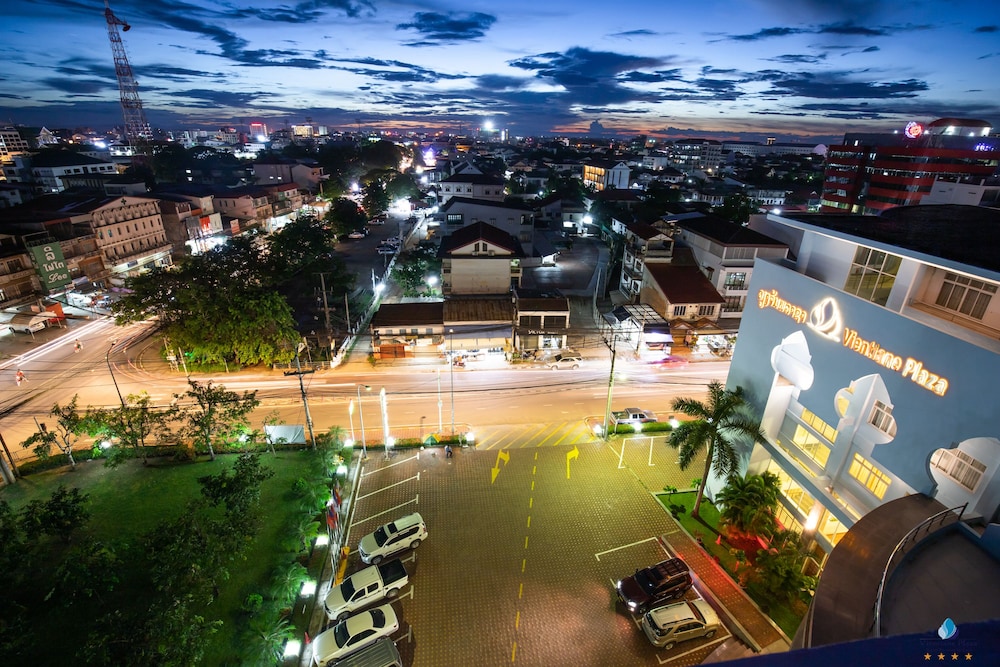 Vientiane Plaza 6/68