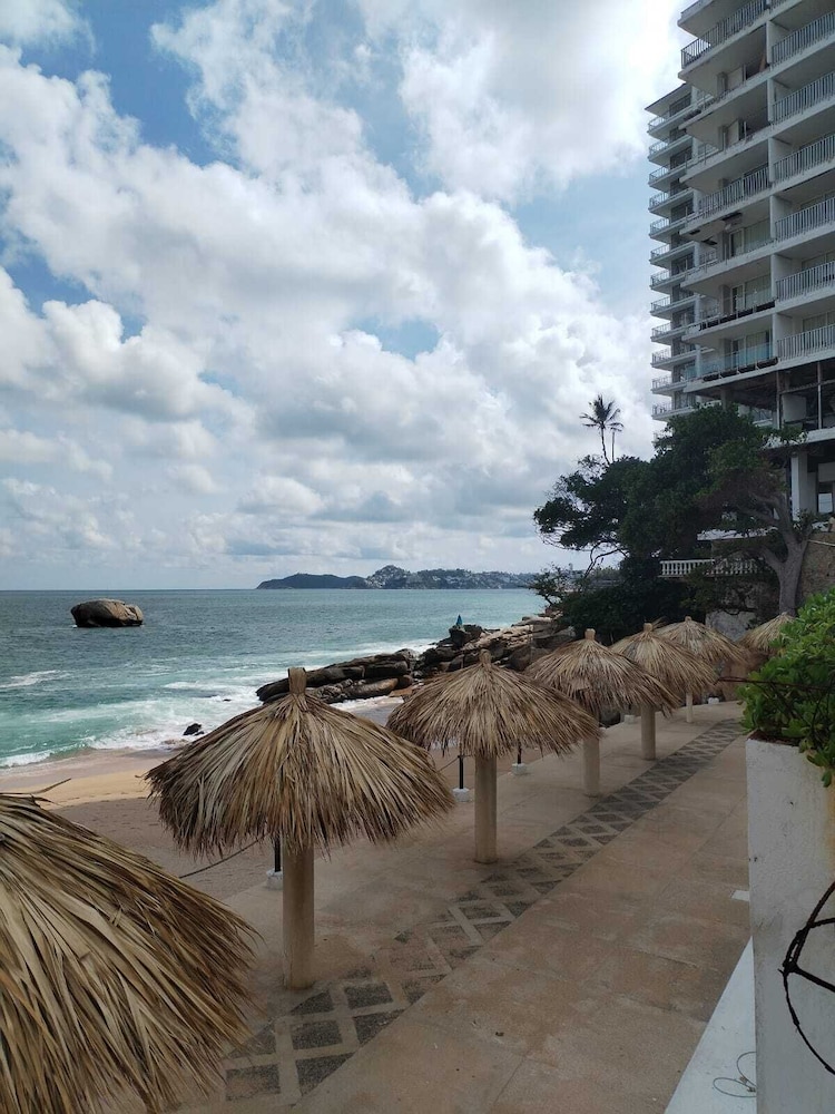 hotel el presidente acapulco