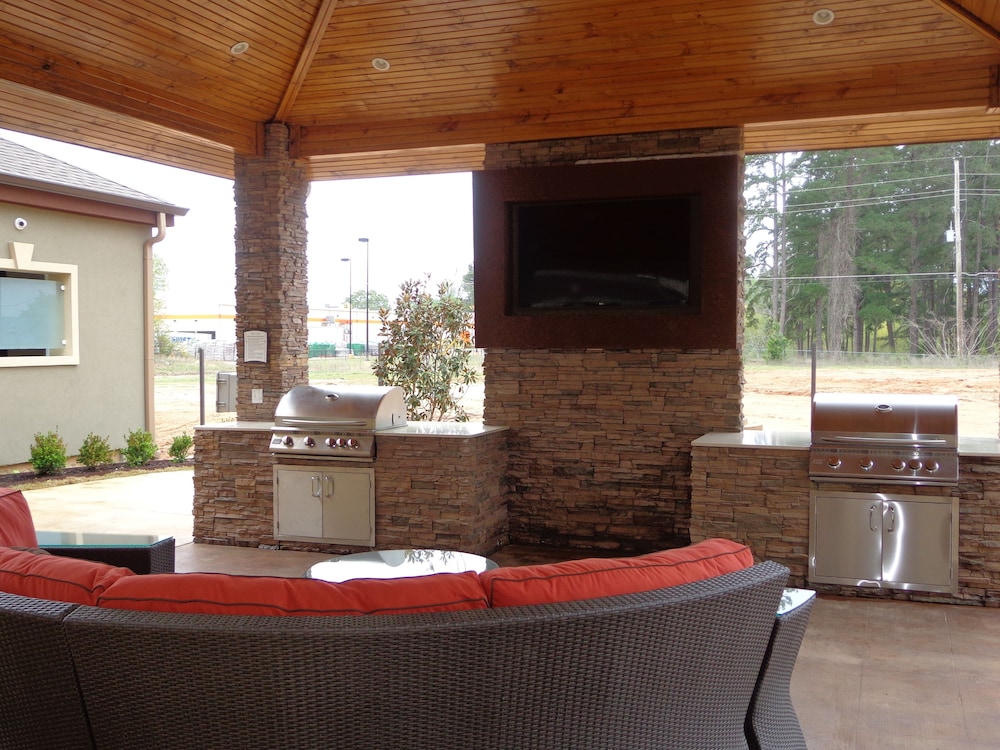 Staybridge Suites Longview 5/78