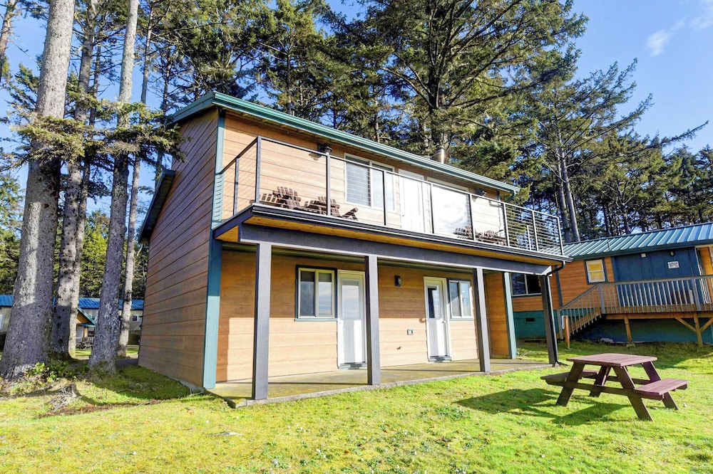 Quileute Oceanside Resort 3/50
