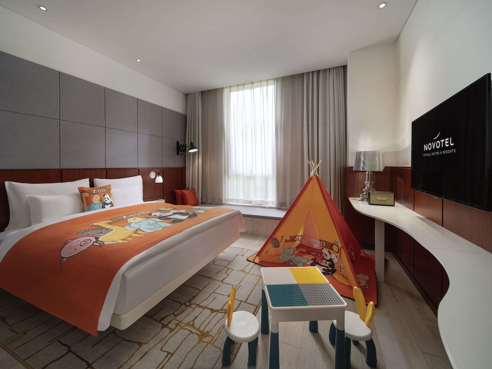 NOVOTEL HONGQIAO EXHIBITION 8/31