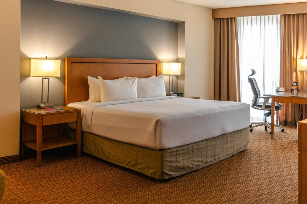 جناح، CROWNE PLAZA MONTERREY AEROPUERTO 3/4