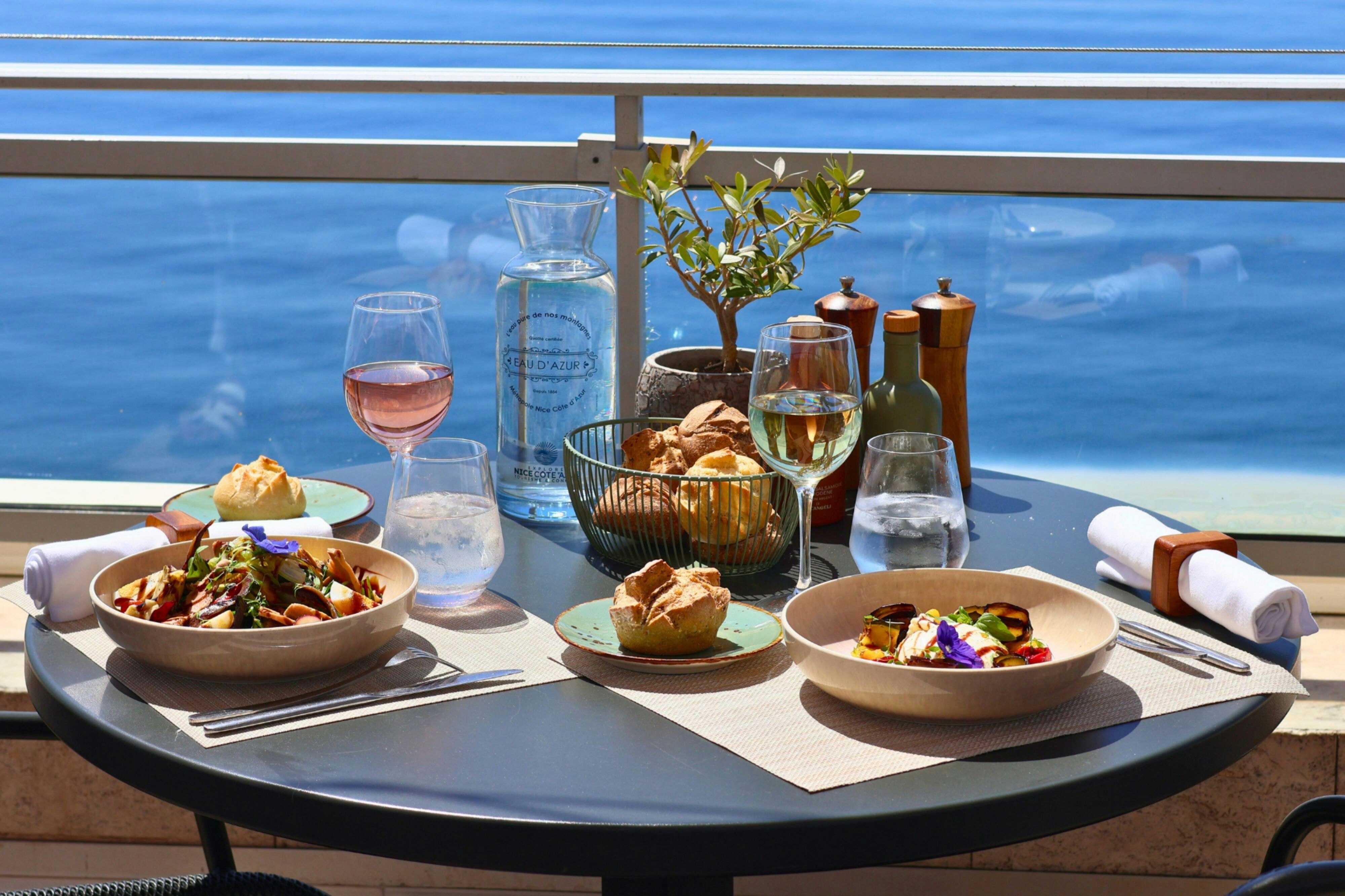 LE MERIDIEN NICE 43/66
