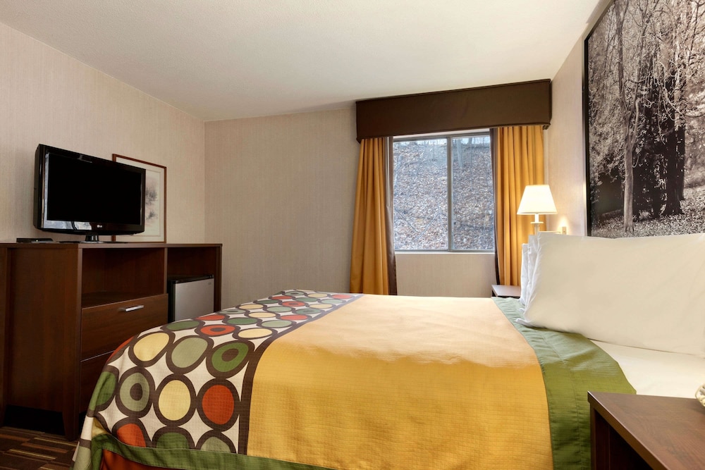 Riverdale Inn 3/14